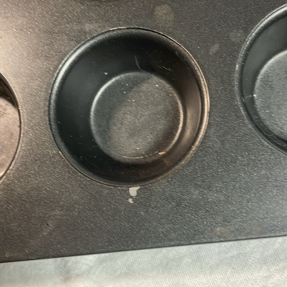 2 - Wilton 24 count Mini Muffins cupcakes Pan  used - Picture 7 of 8